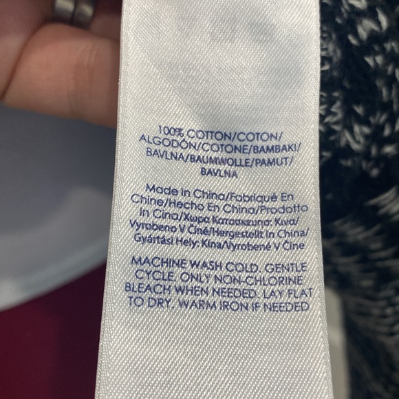 Chaps Black and White Mixed Patterned Sweater / Jacket |Size Small - Picture 9 of 10